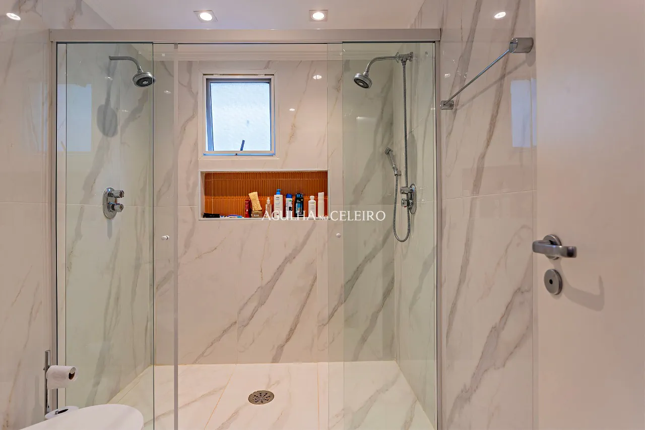 Casa em condomínio fechado em uma das melhores ruas da Vila Madalena. – CA0464