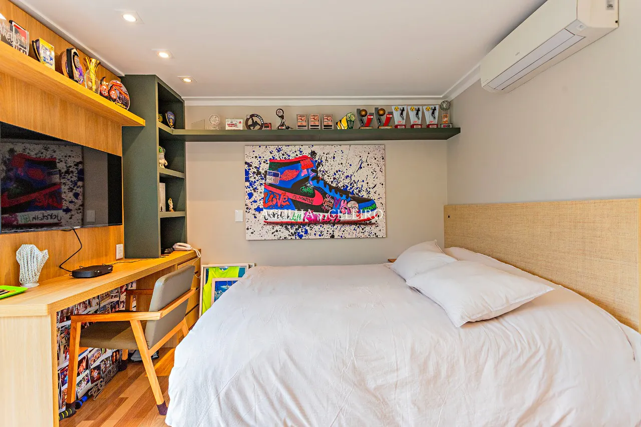 Casa em condomínio fechado em uma das melhores ruas da Vila Madalena. – CA0464