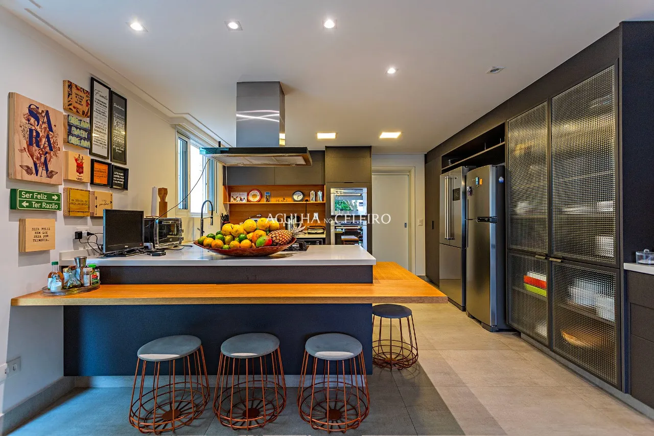 Casa em condomínio fechado em uma das melhores ruas da Vila Madalena. – CA0464