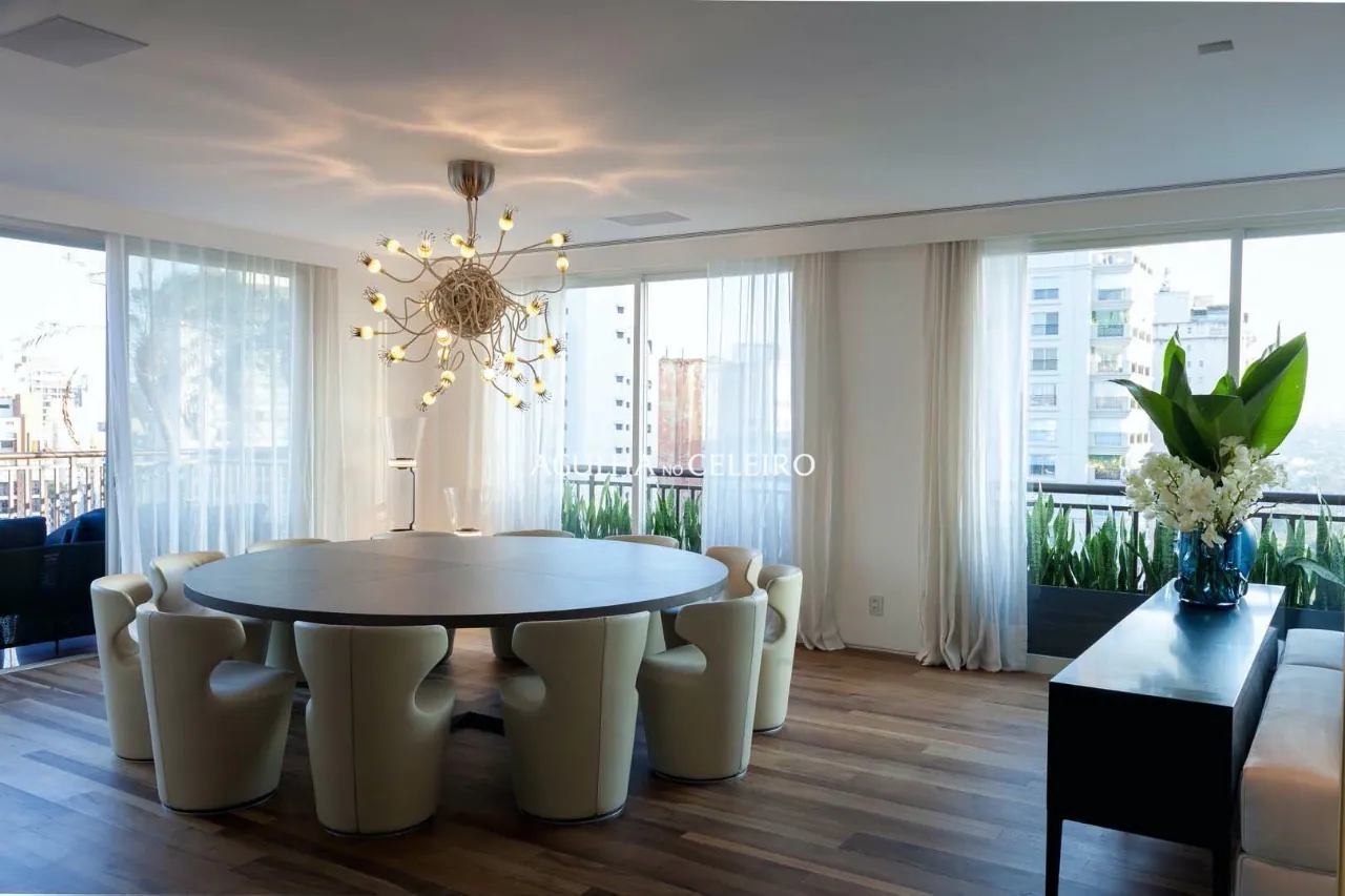 Cobertura triplex espetacular na melhor localização do bairro. – CO0074