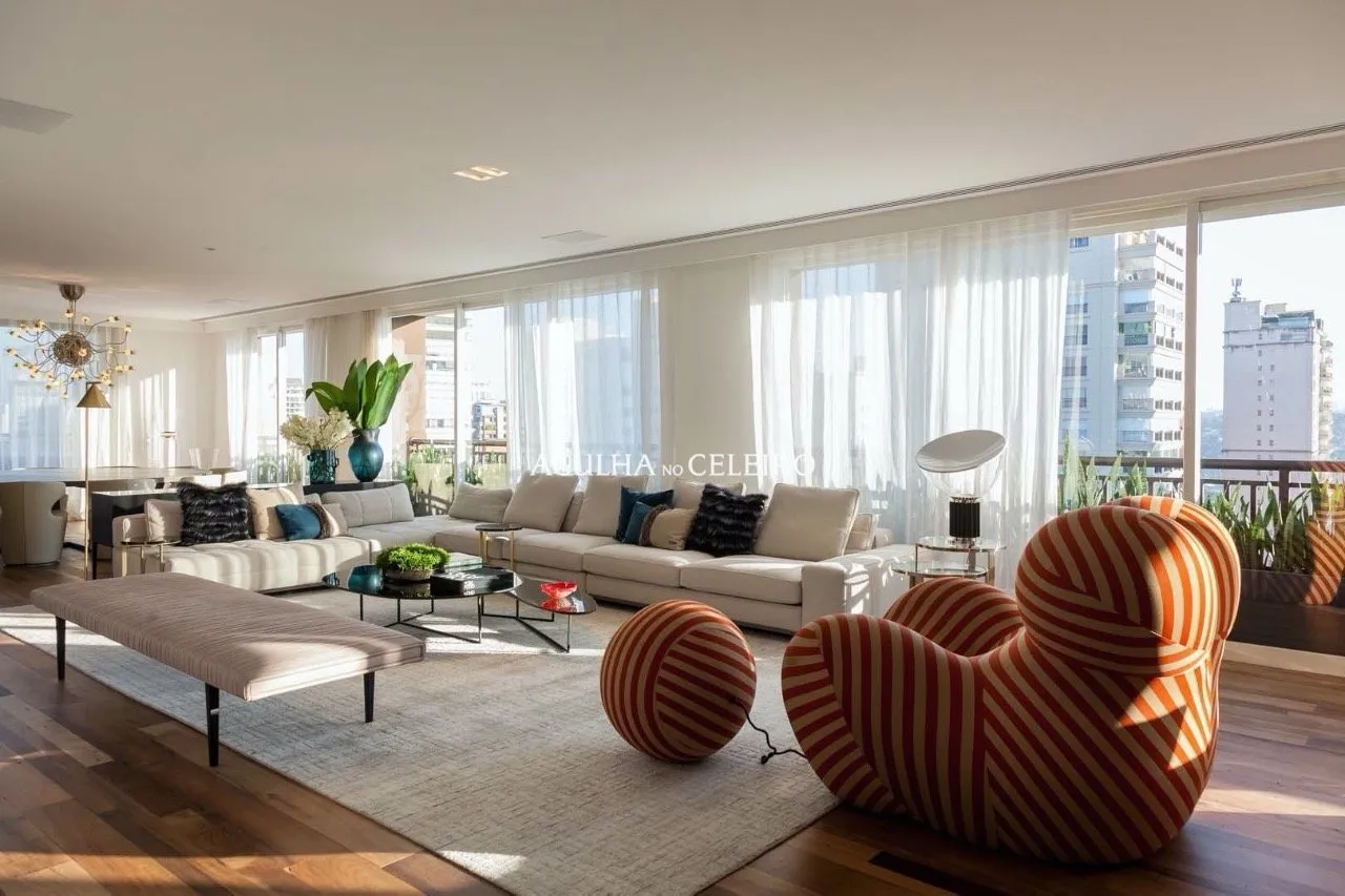 Cobertura triplex espetacular na melhor localização do bairro. – CO0074