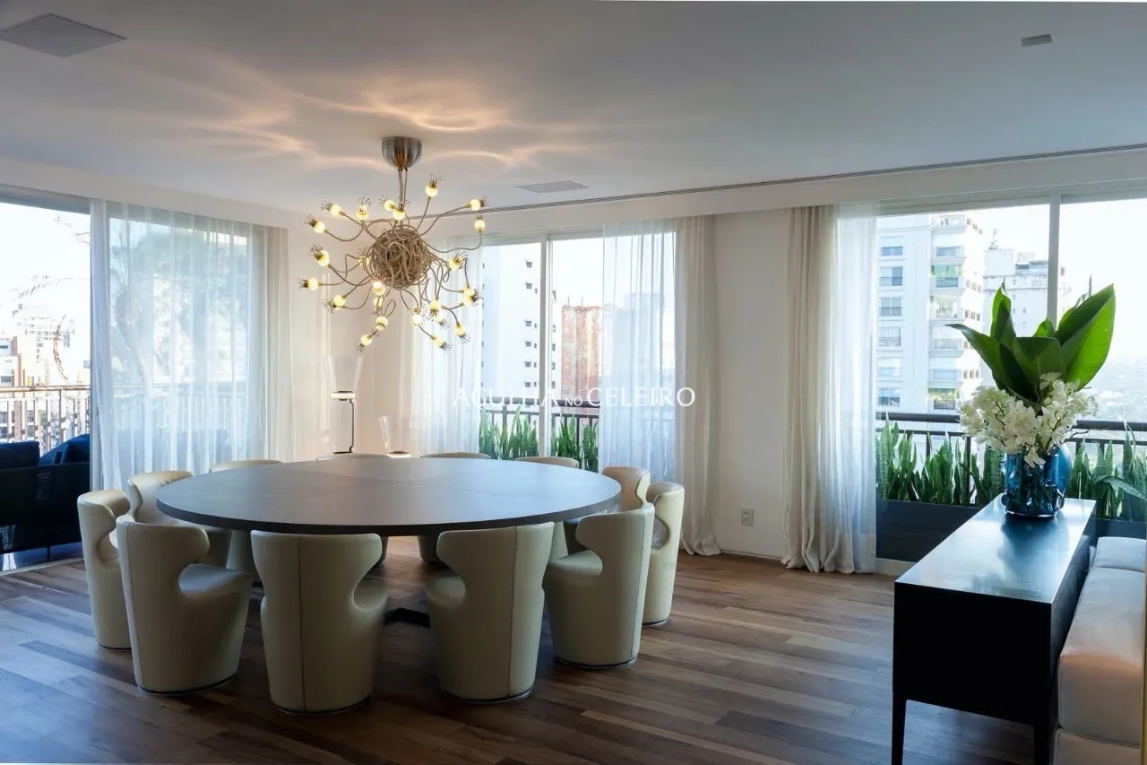 Cobertura triplex espetacular na melhor localização do bairro. – CO0074