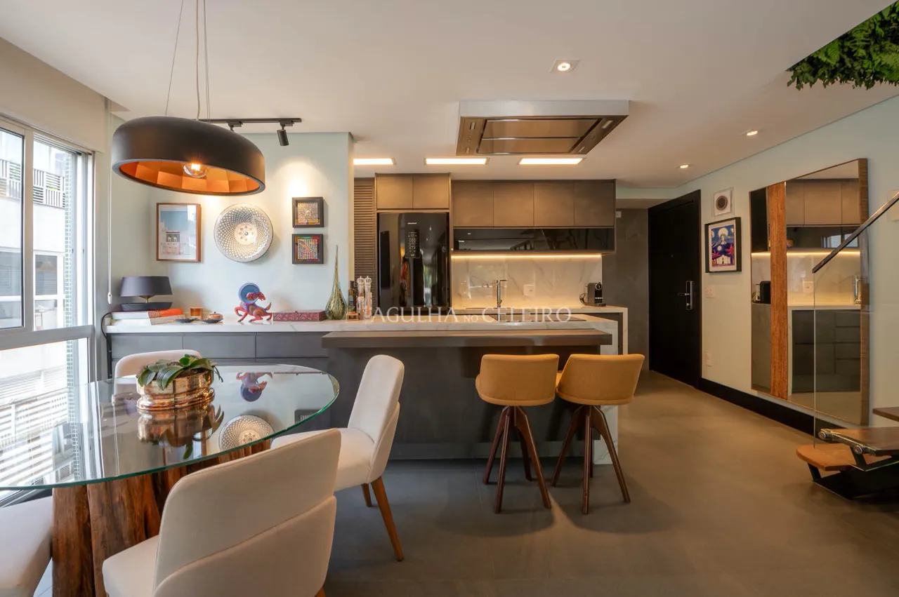 Cobertura toda reformada na Vila Madalena. – CO0469