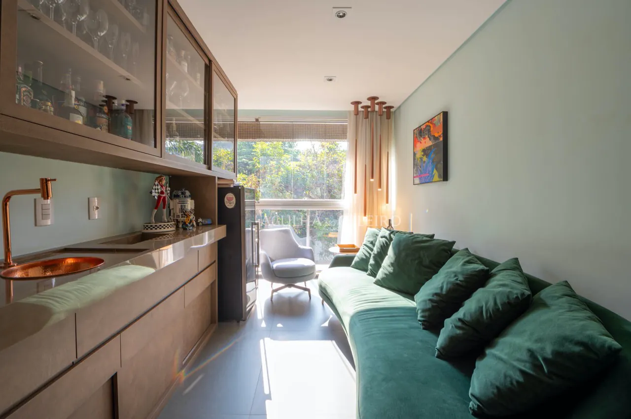 Cobertura toda reformada na Vila Madalena. – CO0469