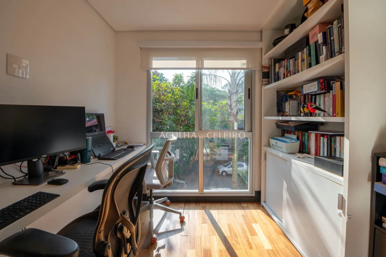 Cobertura toda reformada na Vila Madalena. – CO0469