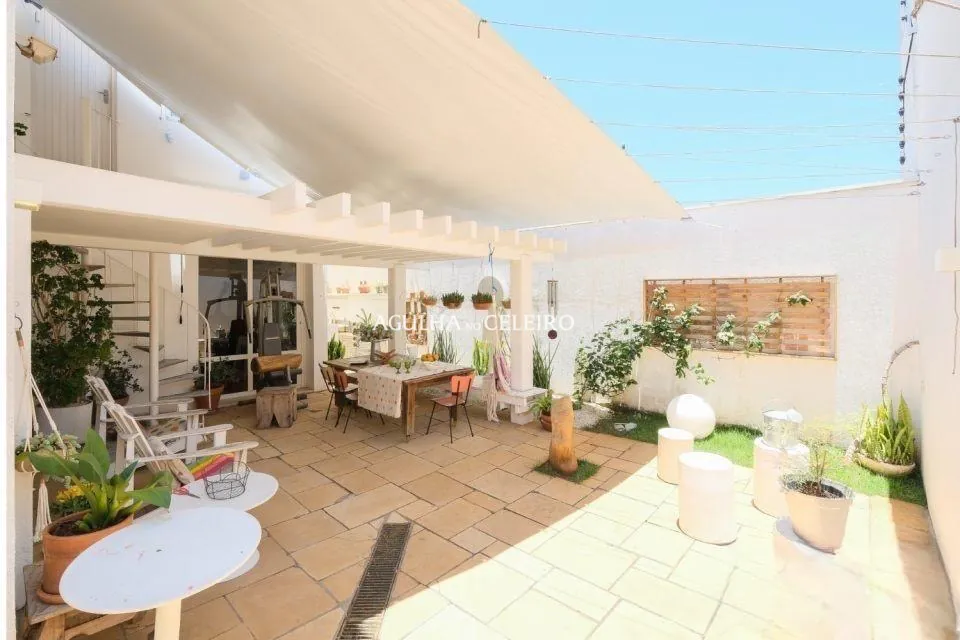 um-refugio-modernista-a-venda-no-melhor-do-bairro-16363-4