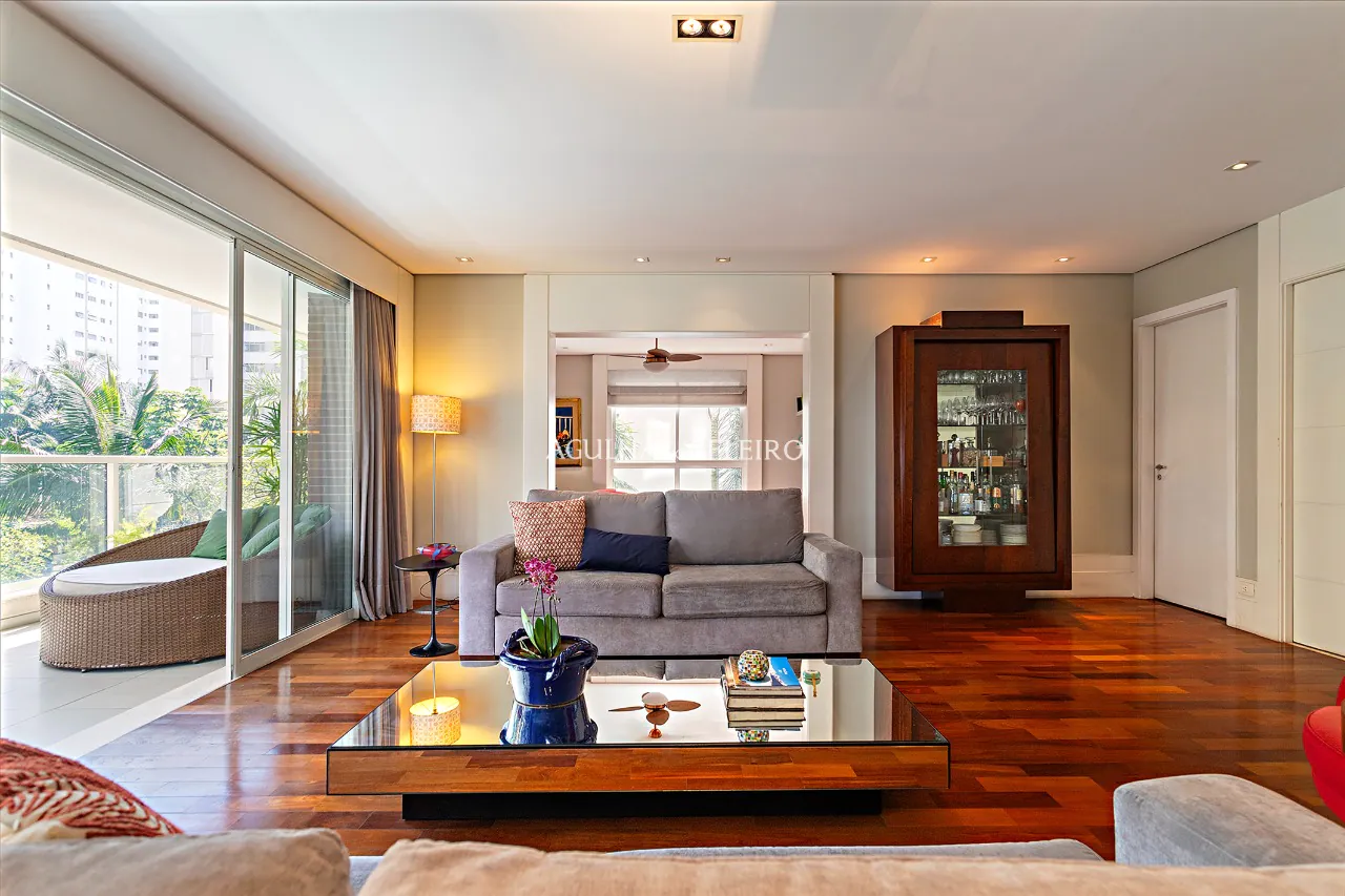 apartamento-com-planta-e-varanda-incriveis-17130-3