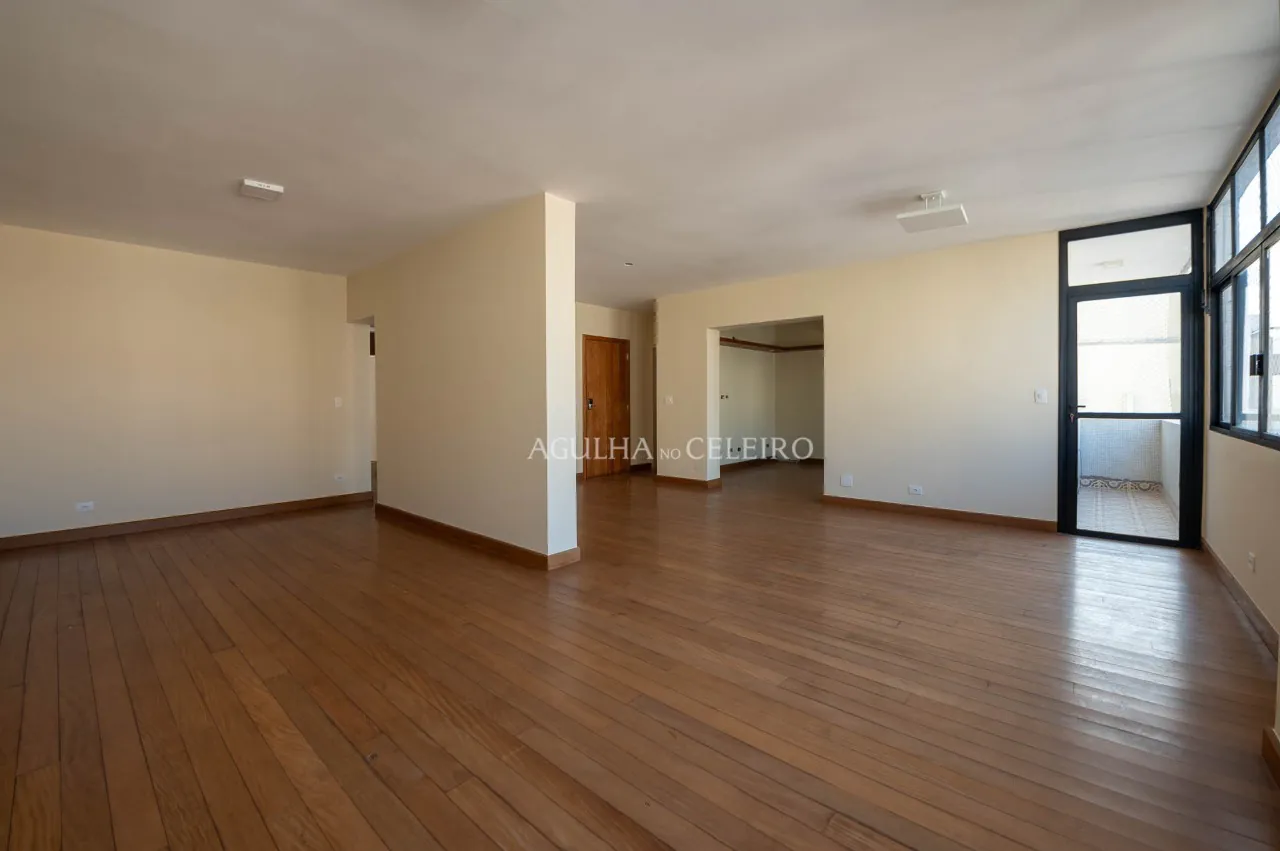 apartamento-com-varanda-no-itaim-em-rua-tranquila-17276-3