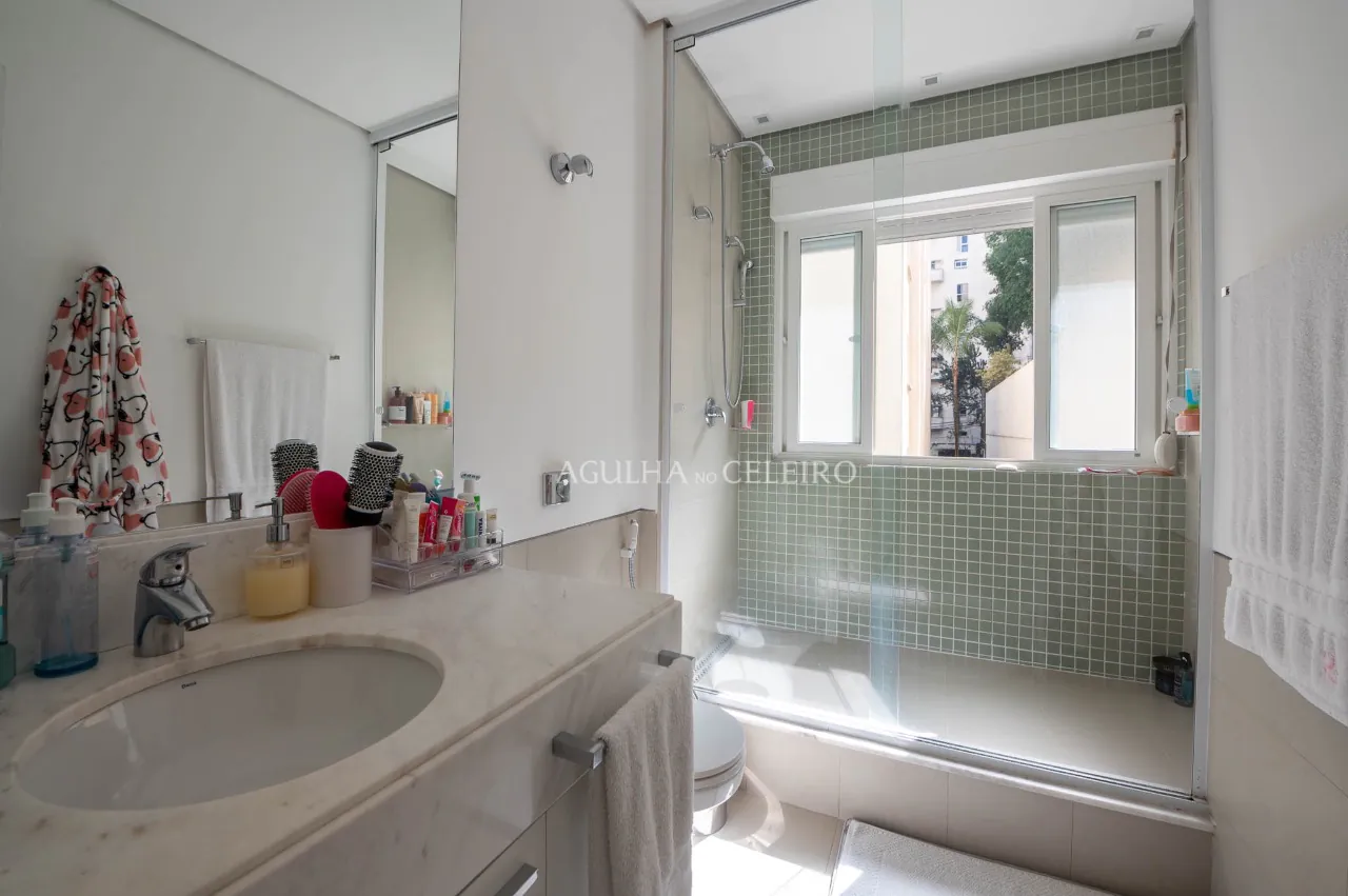 apartamento-elegante-com-planta-quadrada-e-espacos-amplos-no-jardim-america-17088-10