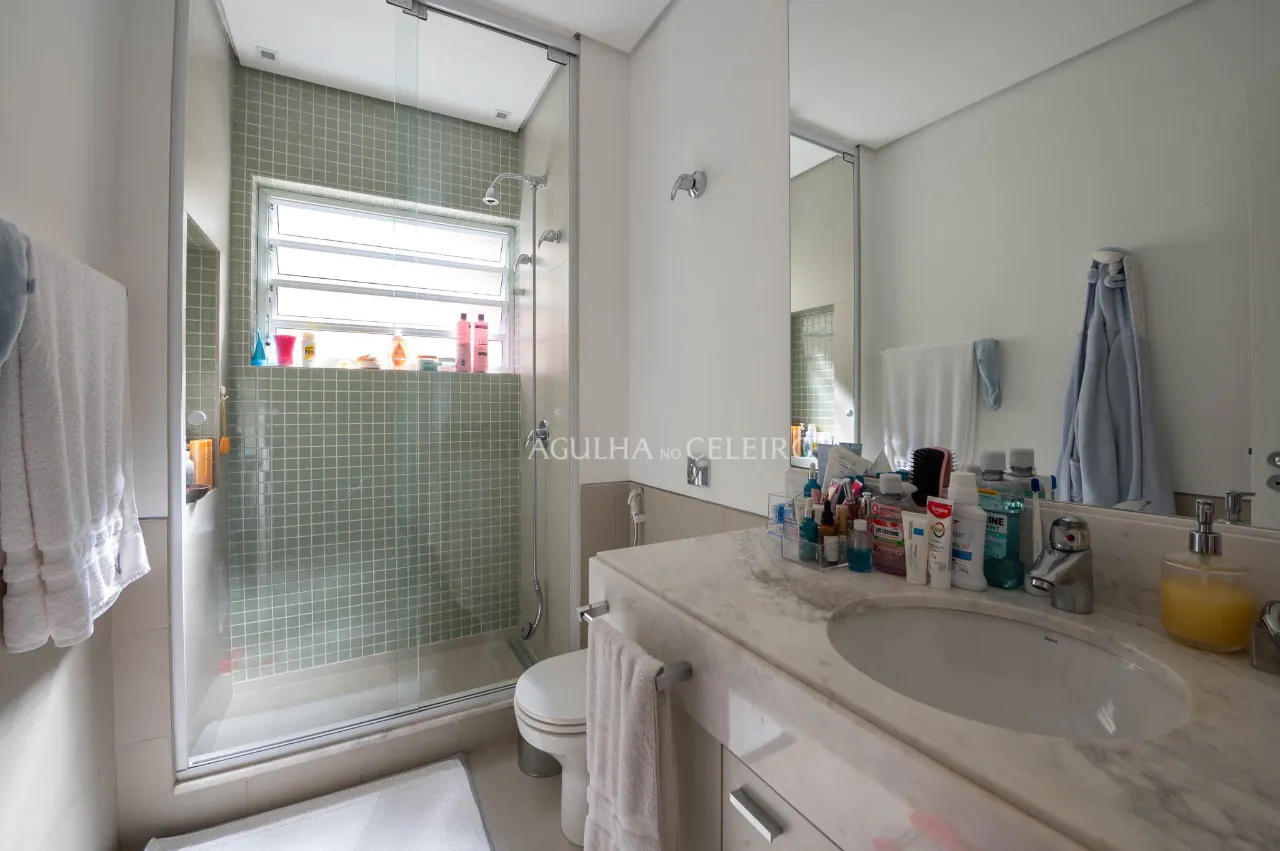 apartamento-elegante-com-planta-quadrada-e-espacos-amplos-no-jardim-america-17088-12