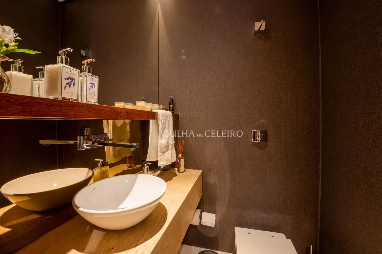 apartamento-elegante-com-planta-quadrada-e-espacos-amplos-no-jardim-america-17088-6