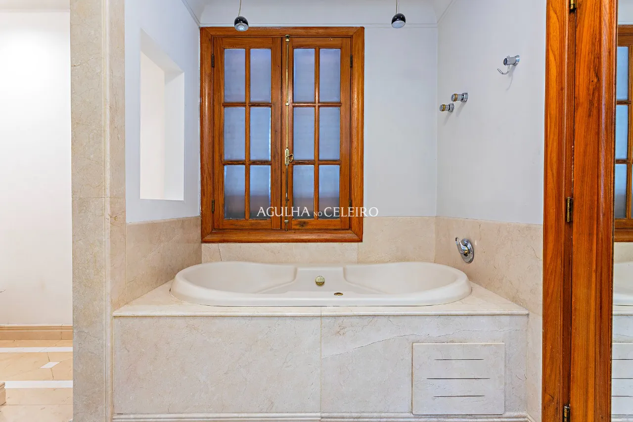 casa-com-jardim-para-locacao-e-venda-no-jardim-paulista-17096-14