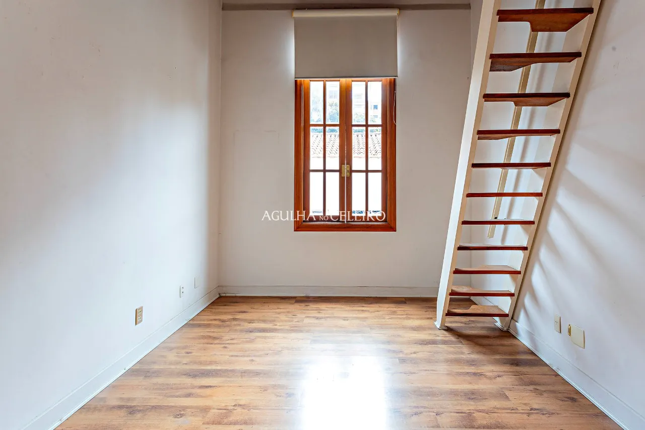 casa-com-jardim-para-locacao-e-venda-no-jardim-paulista-17096-18