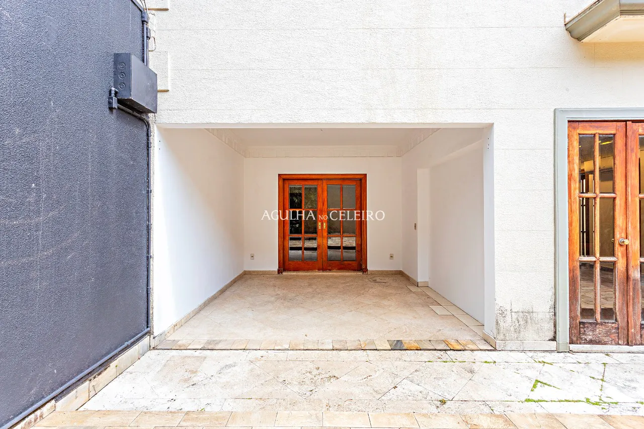 casa-com-jardim-para-locacao-e-venda-no-jardim-paulista-17096-7