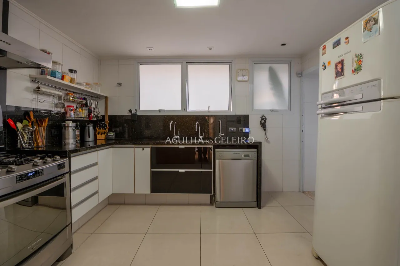 casa-deliciosa-a-150-metros-do-parque-ibirapuera-a-venda-no-jardim-luzitania-17084-12