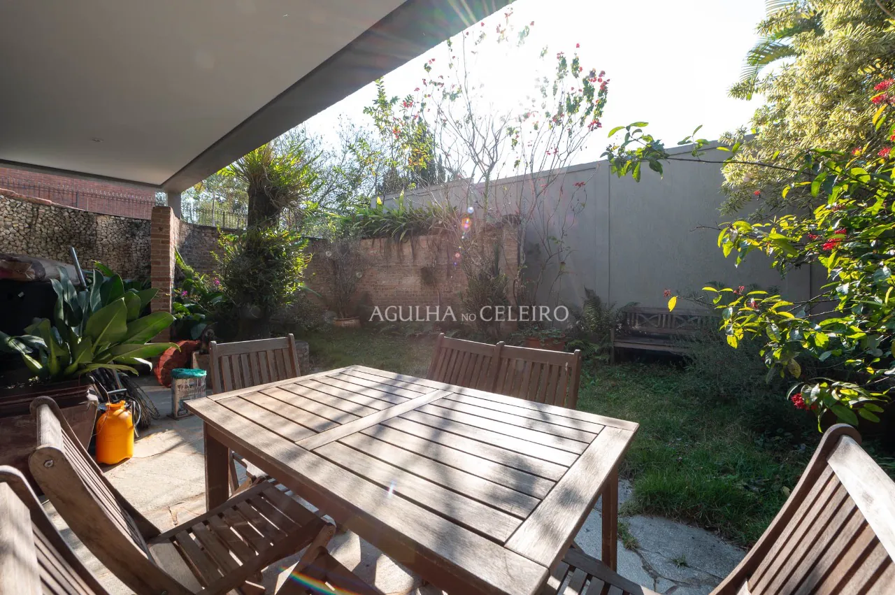 casa-deliciosa-a-150-metros-do-parque-ibirapuera-a-venda-no-jardim-luzitania-17084-6