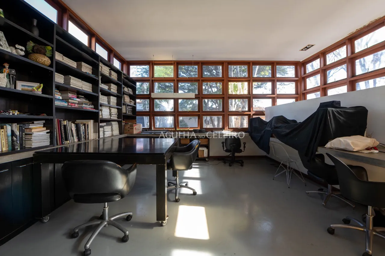 casa-especial-e-multifuncional-a-venda-no-brooklin-16864-14