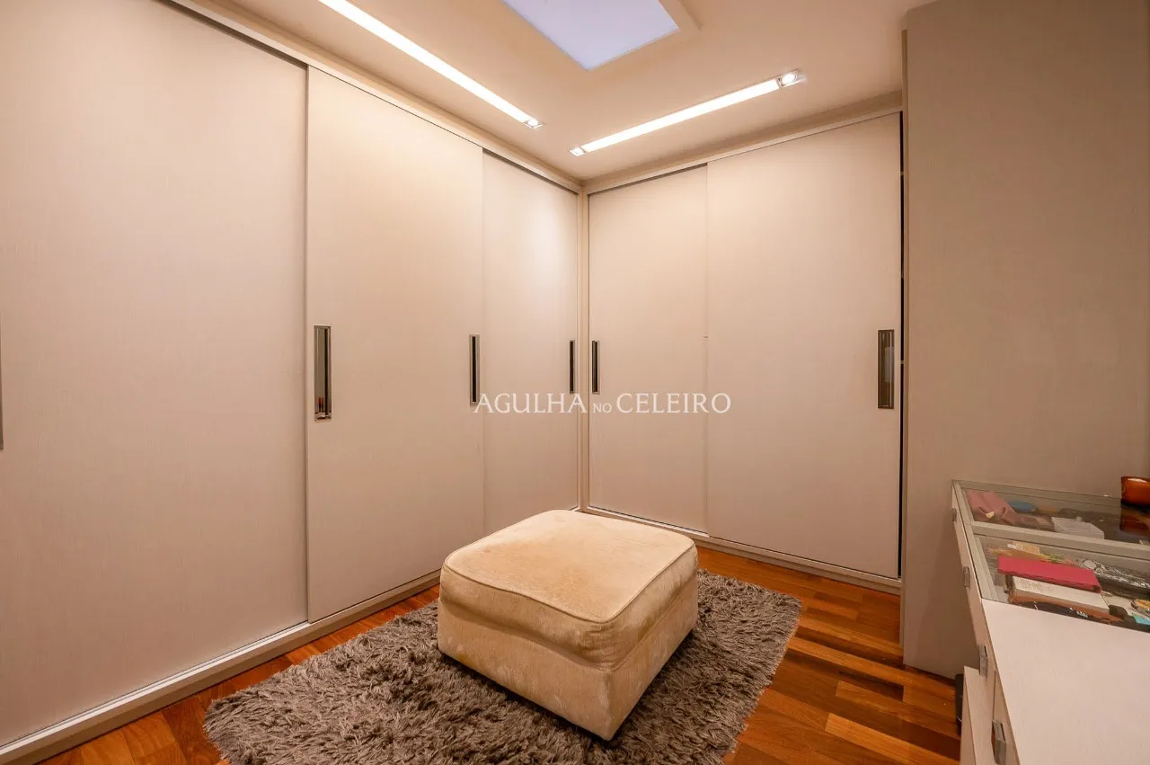 Linda casa com área gourmet à venda no Alto de Pinheiros – 16336