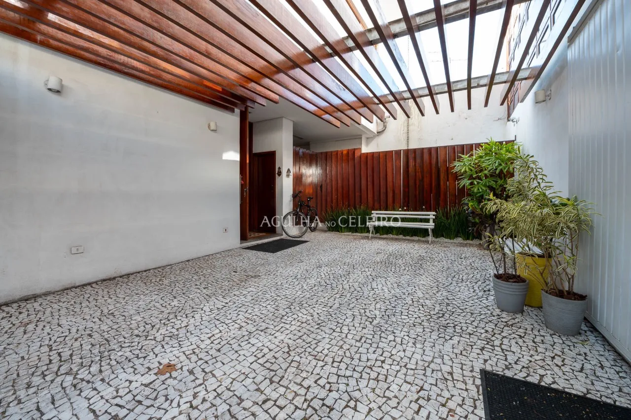 Casa especial e multifuncional à venda no Brooklin. – 16864