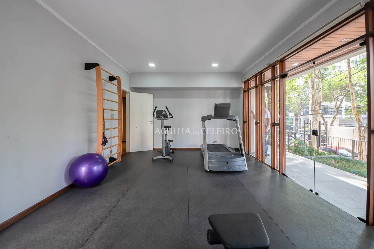 Apartamento à venda em Moema Pássaros – 17378