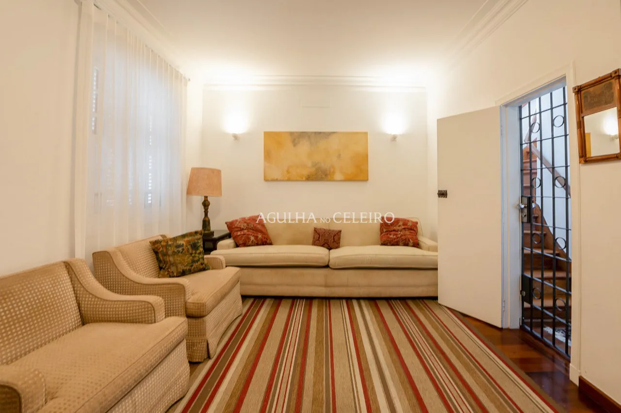 Casa clássica para venda no Jardim Europa. – CA0062