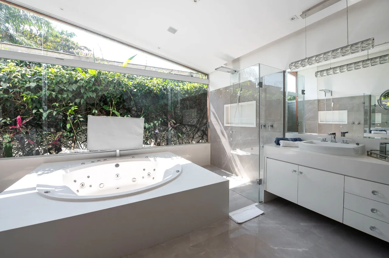 Casa térrea espetacular à venda em Alto de Pinheiros – CA0947