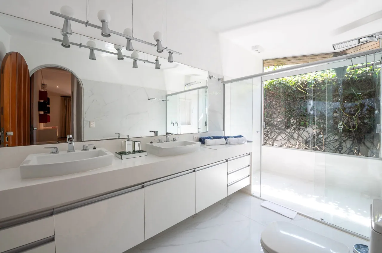 Casa térrea espetacular à venda em Alto de Pinheiros – CA0947