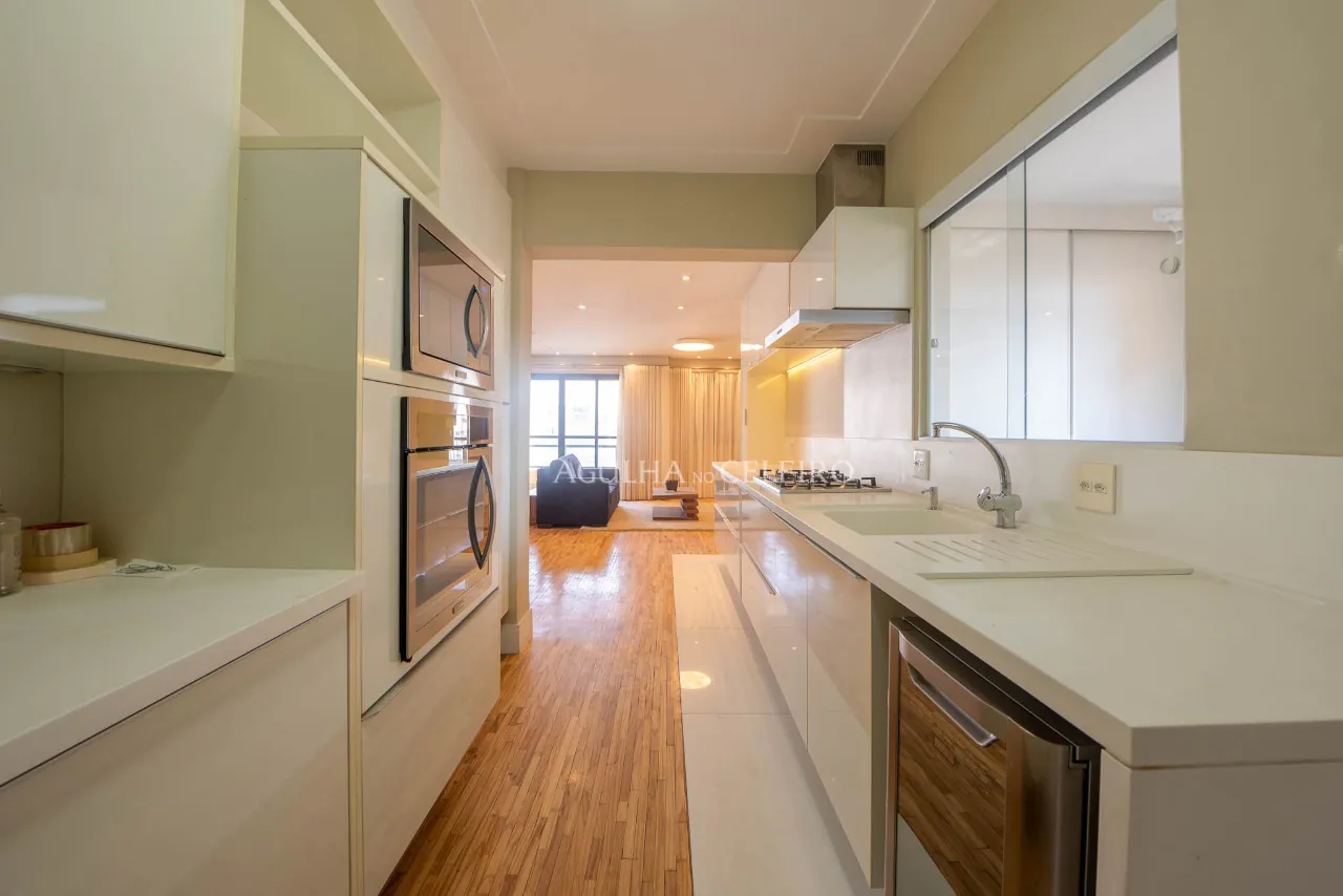 Cobertura em prédio tranquilo no Brooklin – CO0353