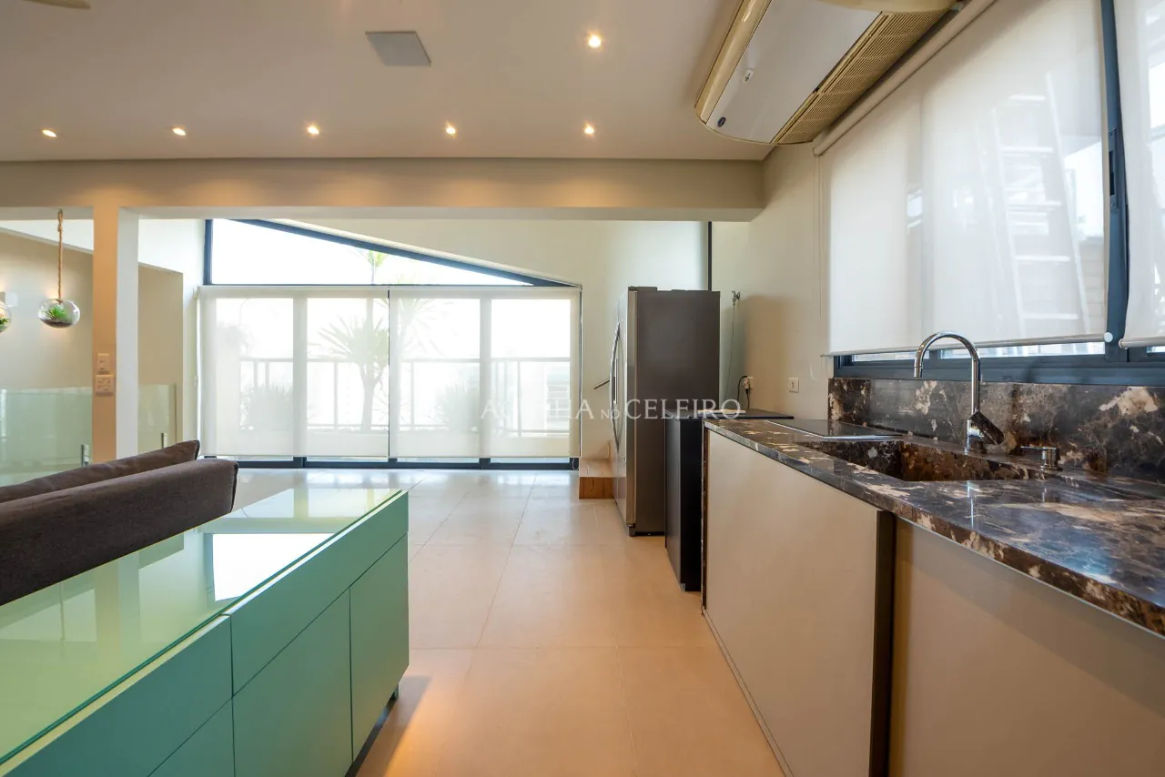 Cobertura em prédio tranquilo no Brooklin – CO0353