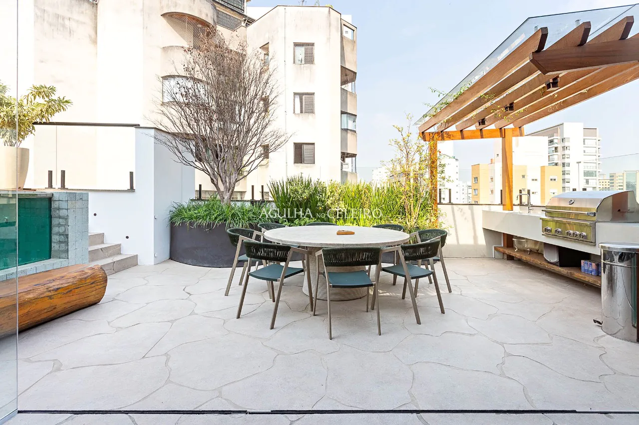 Cobertura pronta para morar à venda em Moema – CO0560