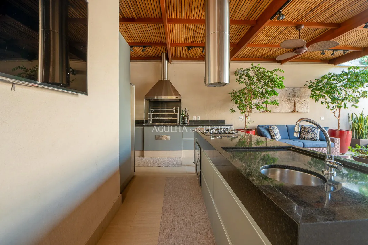 linda-casa-com-area-gourmet-a-venda-no-alto-de-pinheiros-16336-4