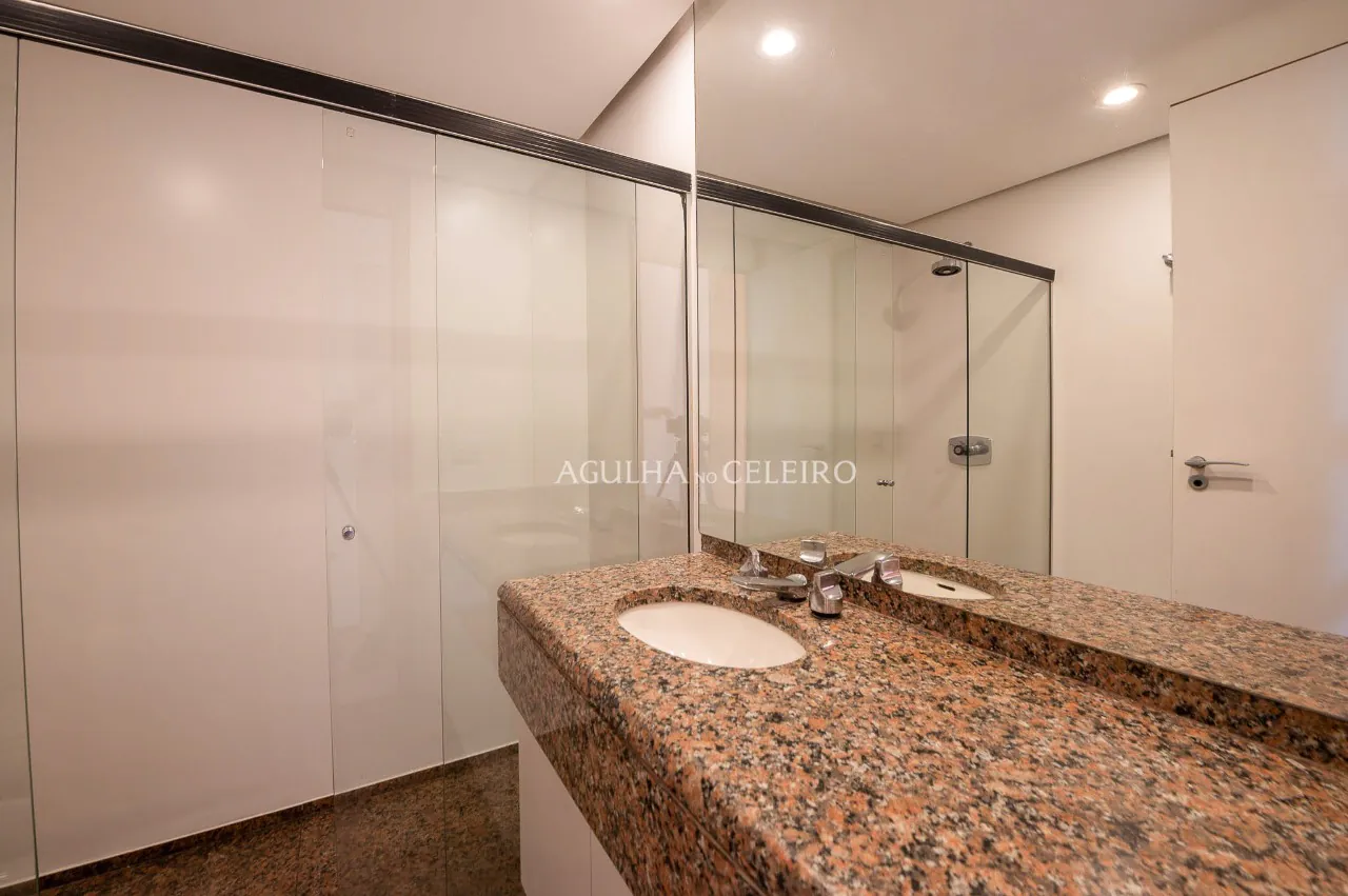 por-do-sol-com-vista-para-o-parque-do-povo-17256-12