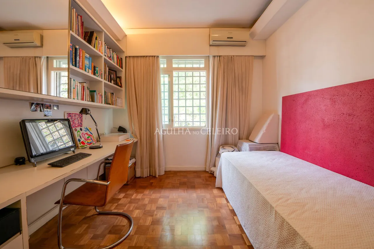 casa-a-venda-no-jardim-europa-com-integracao-perfeita-com-a-natureza-17394-21