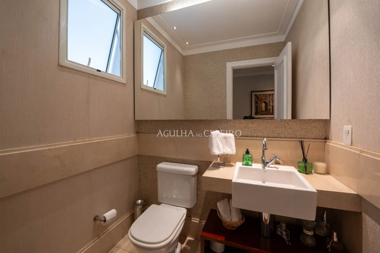 Linda casa em condomínio desejado – 17026