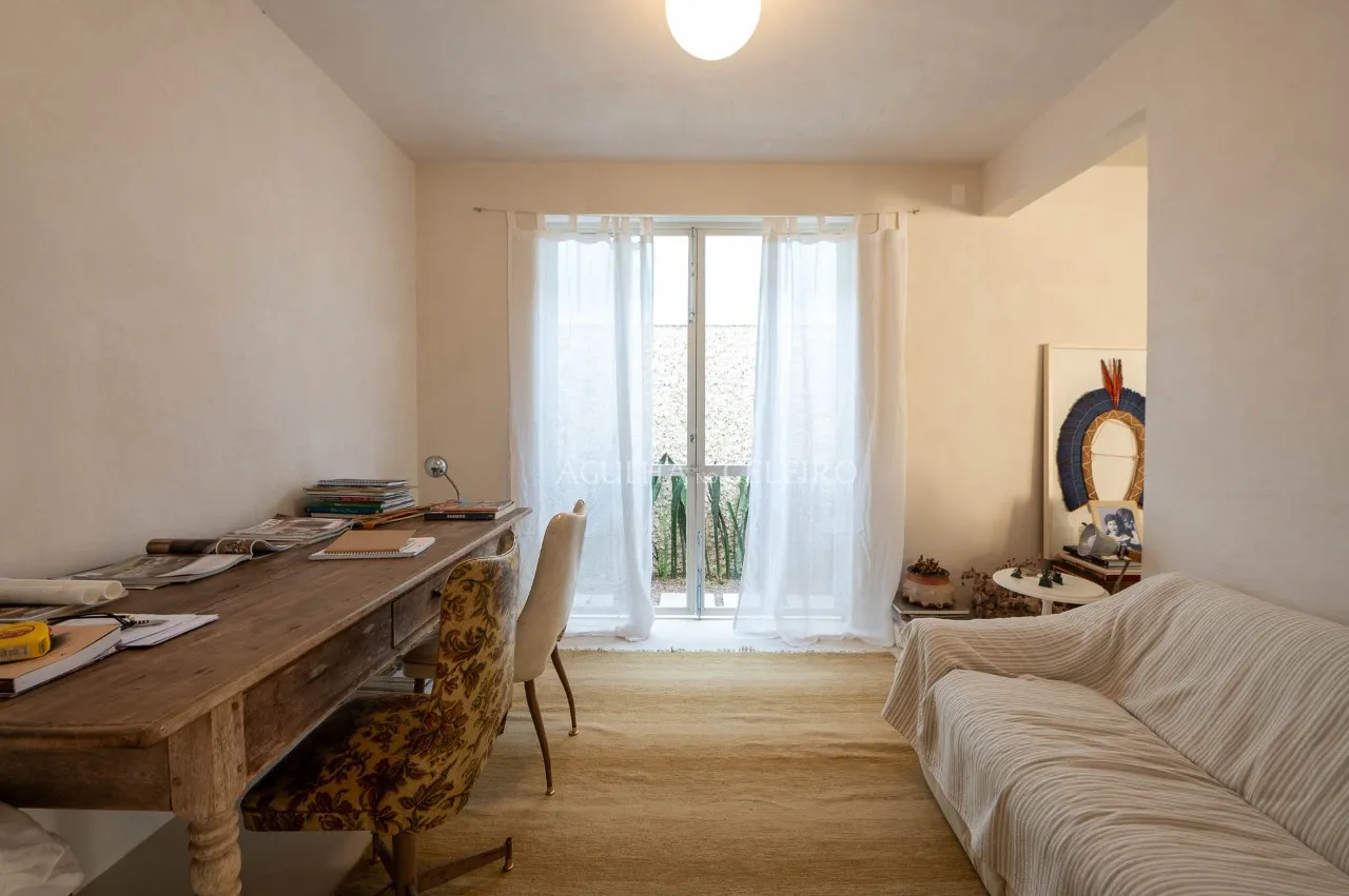 Casa com quintal à venda na Alto de Pinheiros – 17099