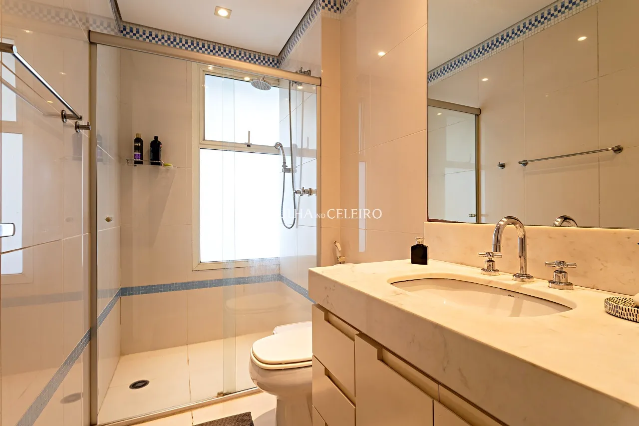 Apartamento com Planta e Varanda Incríveis – 17130