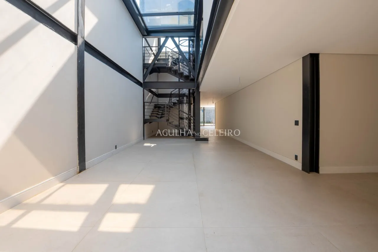 Casa à venda com 4 suítes no Jardim Paulista – 17157