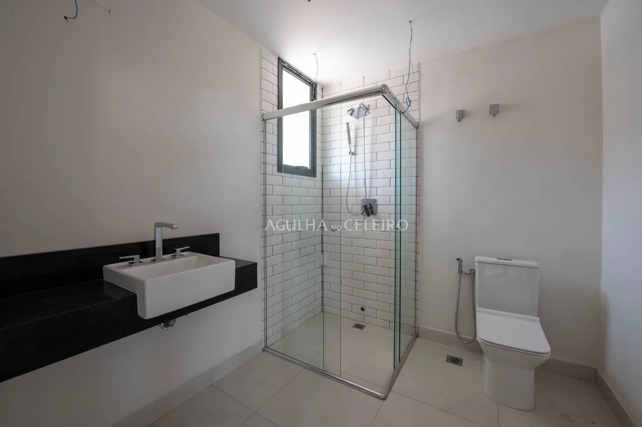 Casa à venda com 4 suítes no Jardim Paulista – 17157