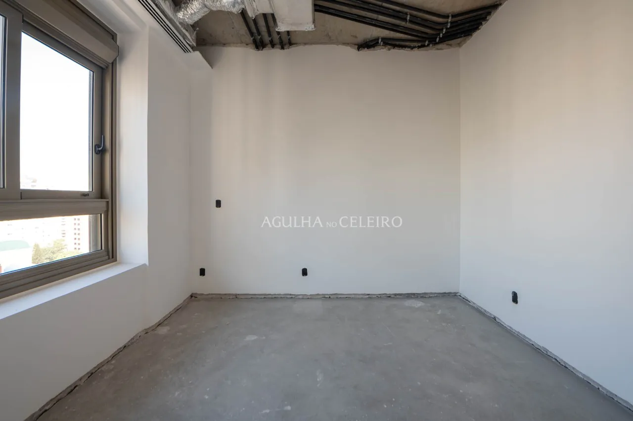 Apartamento no contrapiso no melhor edifício da Vila Nova Conceição – 17207