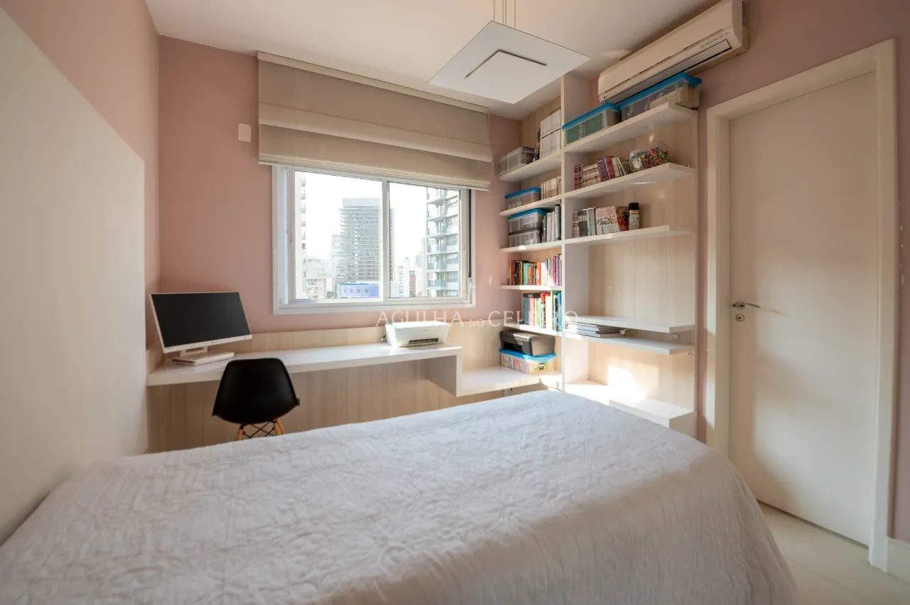 Apartamento com varanda gourmet em edifício elegante e com lazer na Vila Nova Conceição. – 17217