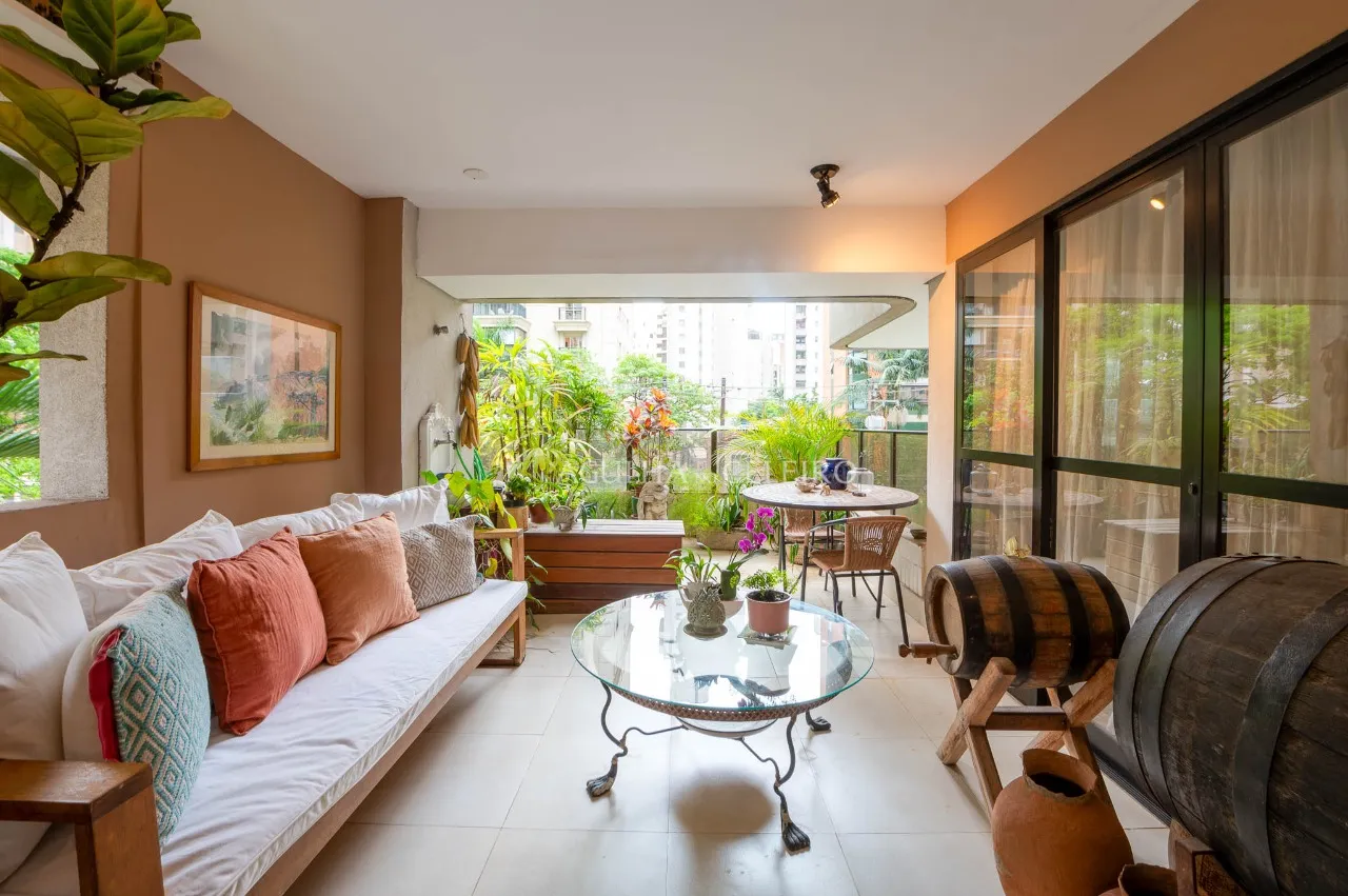 Apartamento à venda no Itaim Bibi a poucos passos do Parque do Povo – 17374