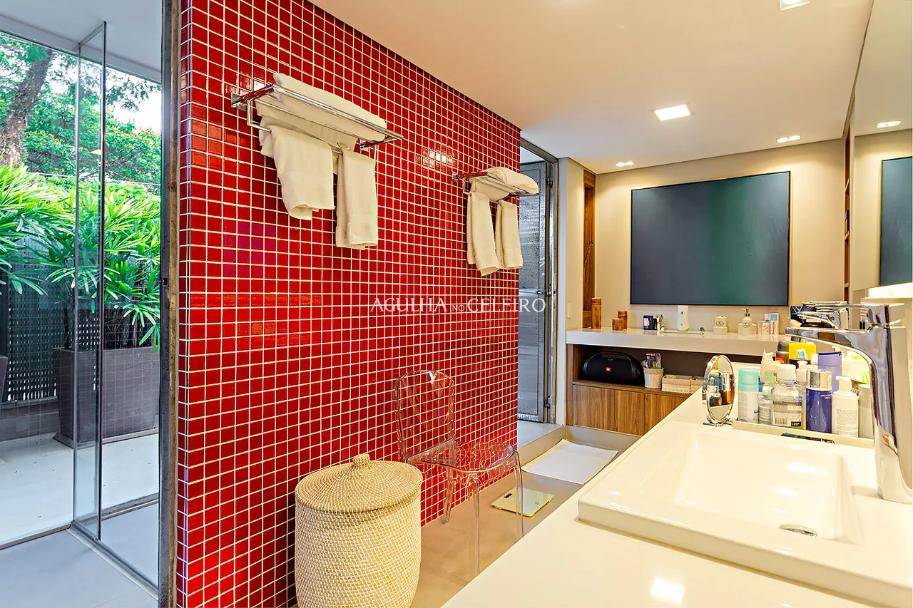 Linda casa em excelente localização no Jardim Guedala – 17408