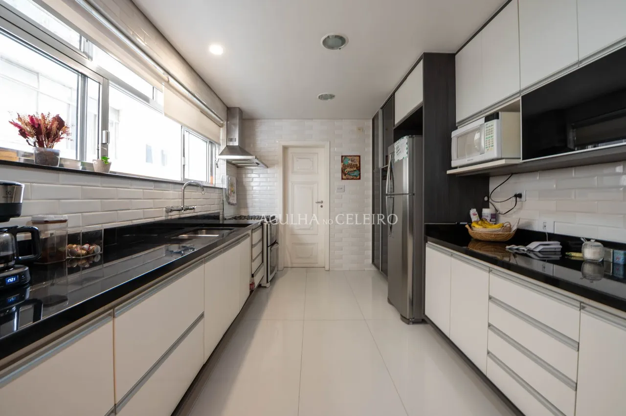 Apartamento com muito espaço para venda no Jardim Paulista. – 17460