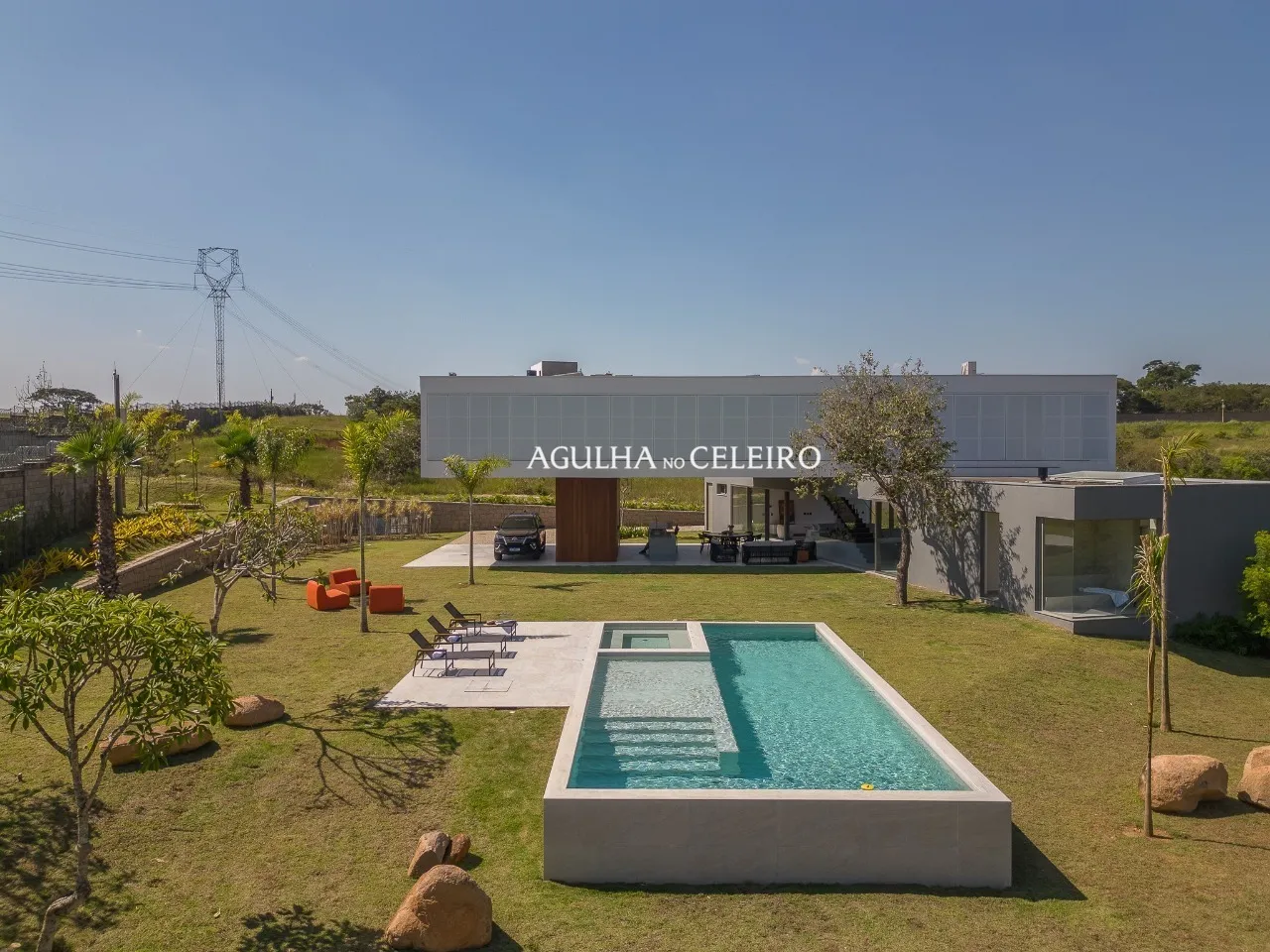 Casa linda e charmosa em Terras de São José II – 17488