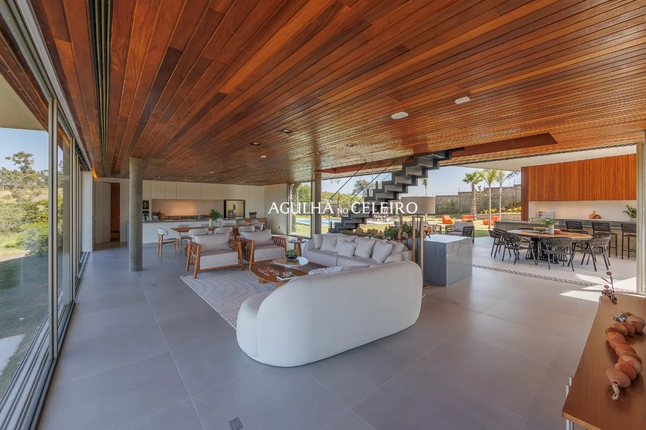 Casa linda e charmosa em Terras de São José II – 17488