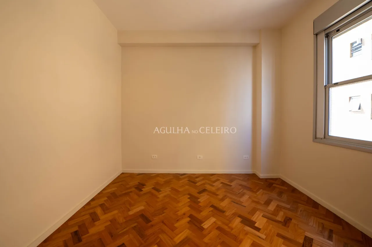 Reforforma por Gilda Meirelles, janelas piso teto no baixo Jardins. – 17516