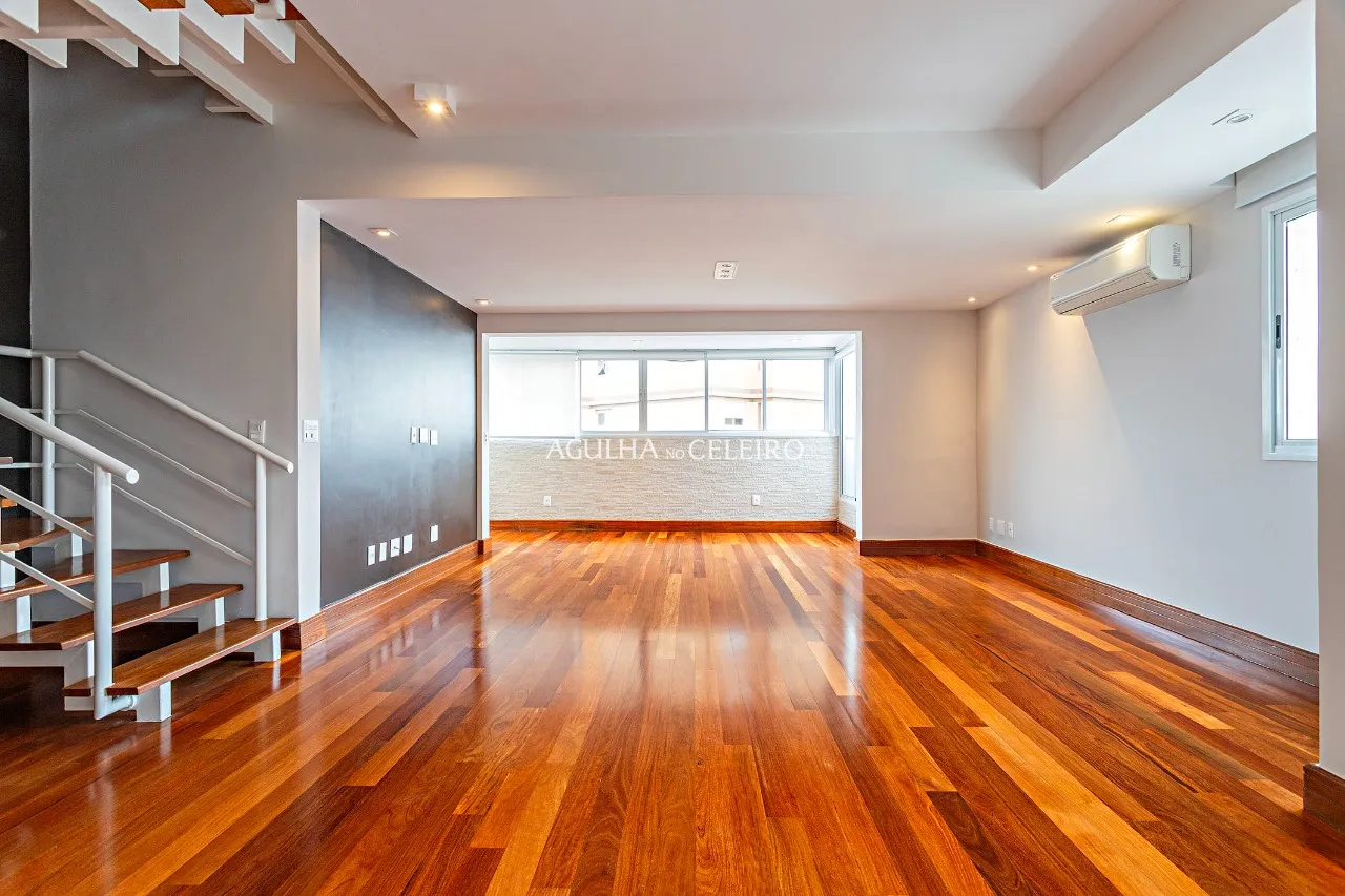 Triplex reformado para receber amigos na Vila Olímpia! – 17527