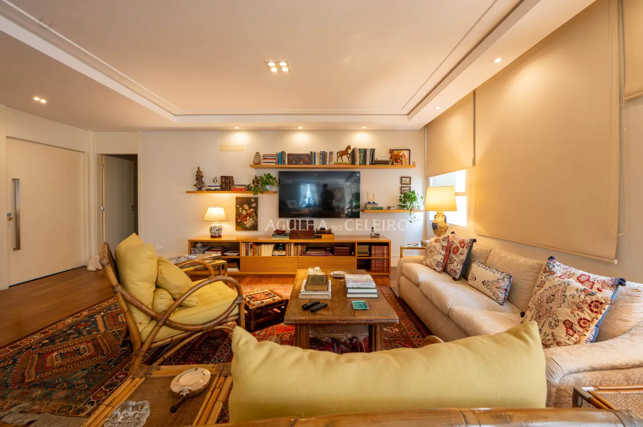 Apartamento amplo à venda no Jardim América – AP0443