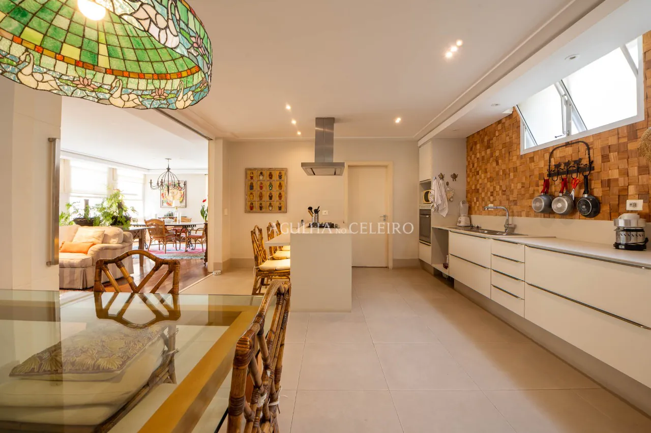 Apartamento amplo à venda no Jardim América – AP0443