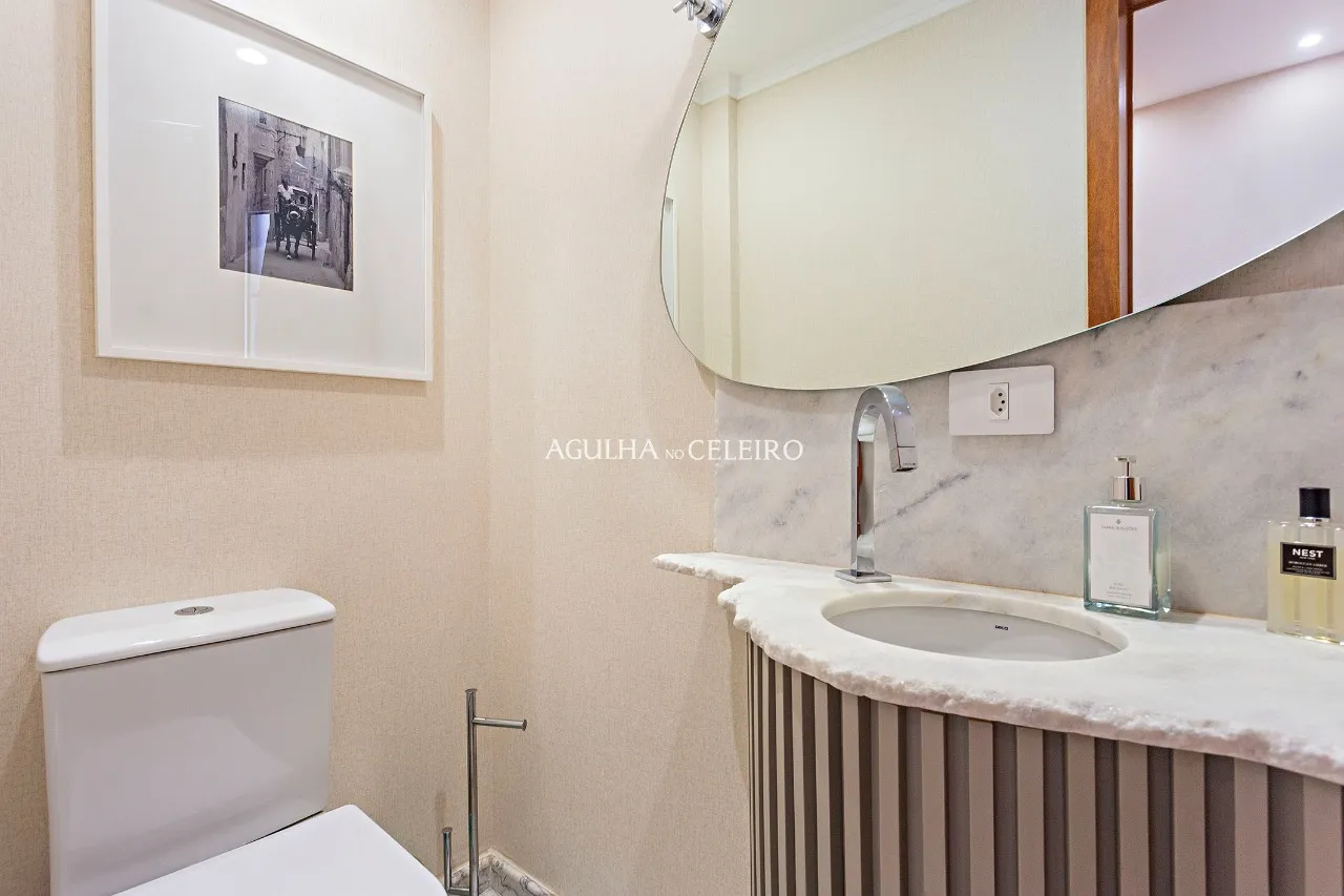 Apartamento impecável em localização nobre. – AP3681